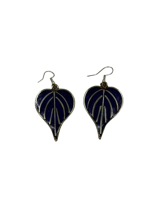 Love earrings dark blue