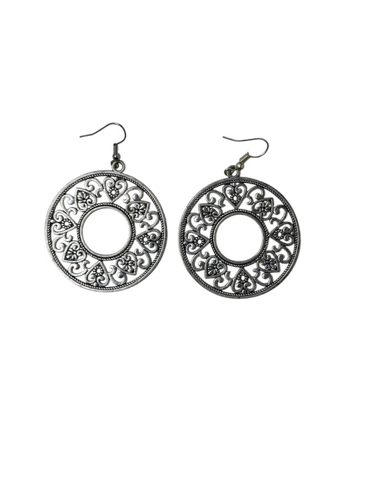 Retro round earrings