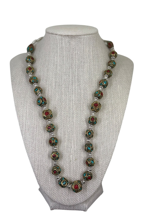 Tibetan beads neckwear