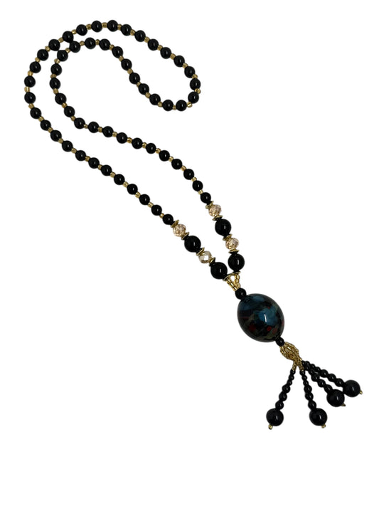 Mustang natural stone pendant